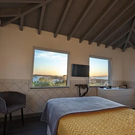 Hostel Loving Strangers