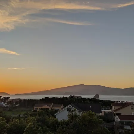 Loving Strangers * Madalena (Azores)