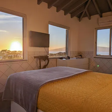 Loving Strangers Hostel Madalena