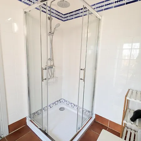 Hostel Loving Strangers *