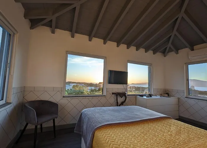 Hostel Loving Strangers